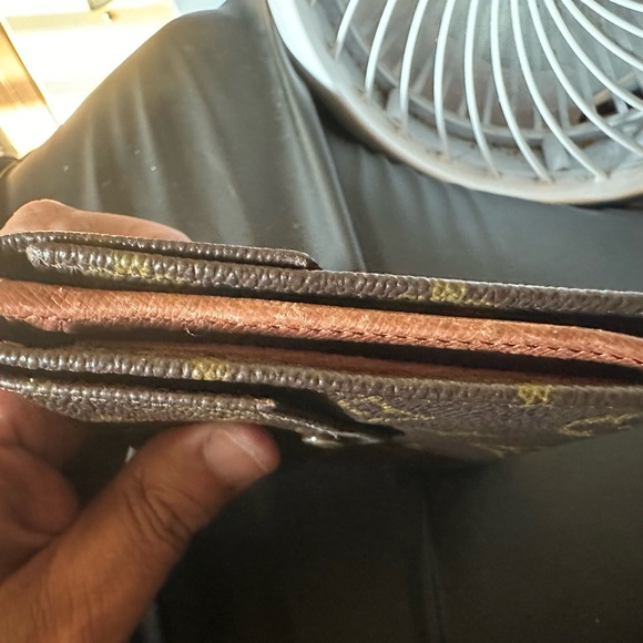 Louis Vuitton Monogram Portefeiulle Elise Trifold Wallet no mark no scrape - Picture 3 of 16